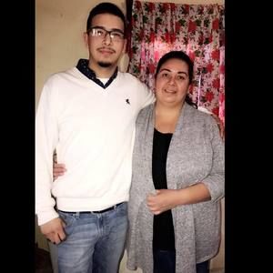 Meet your Posher, Noel